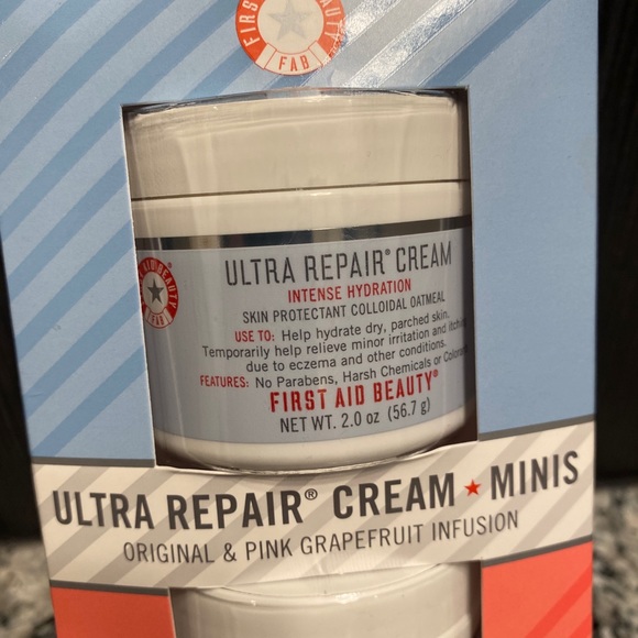 First Aid Beauty Ultra Repair Cream Mini Set Original & Pink Grapefruit 2oz each - Picture 3 of 6